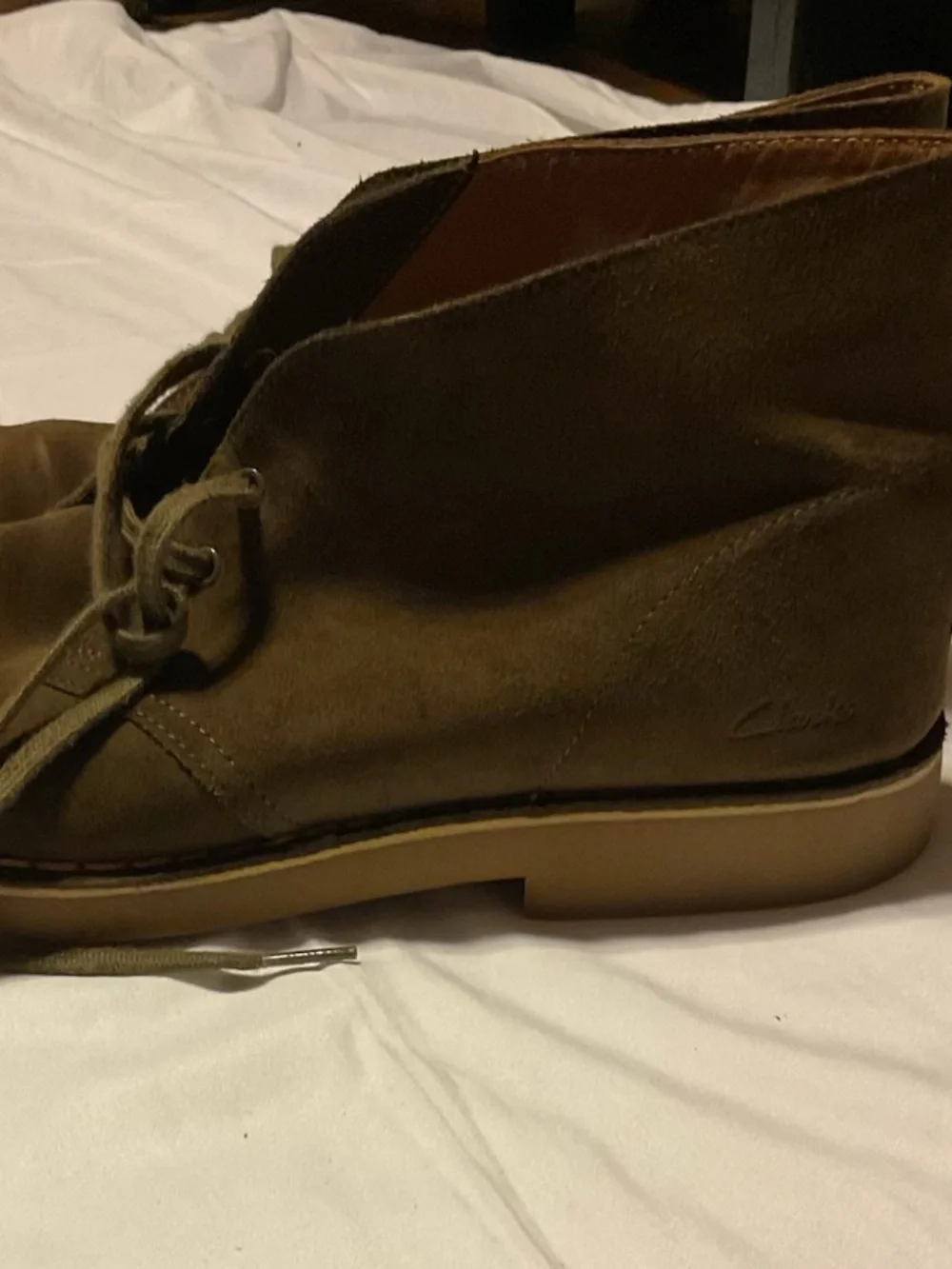 Men's Olive Suede Chukka Boots - Casual Lace-Up